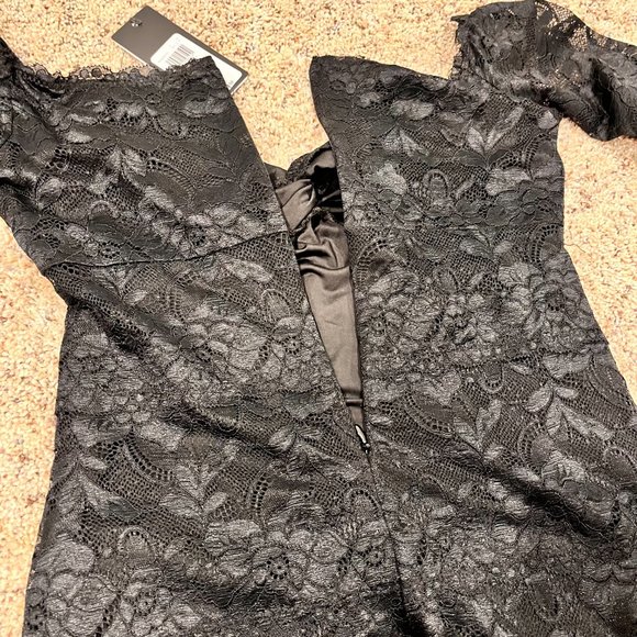 Guess Off Shoulder Gabbie Dress - Picture 4 of 6